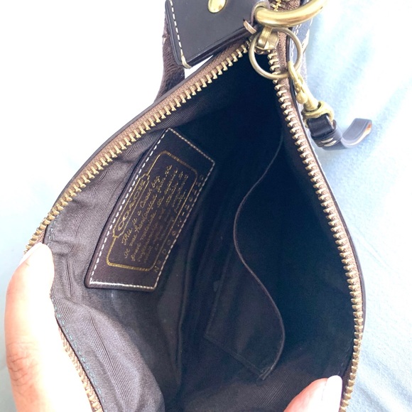 Coach Shoulder Bag - Picture 4 of 7